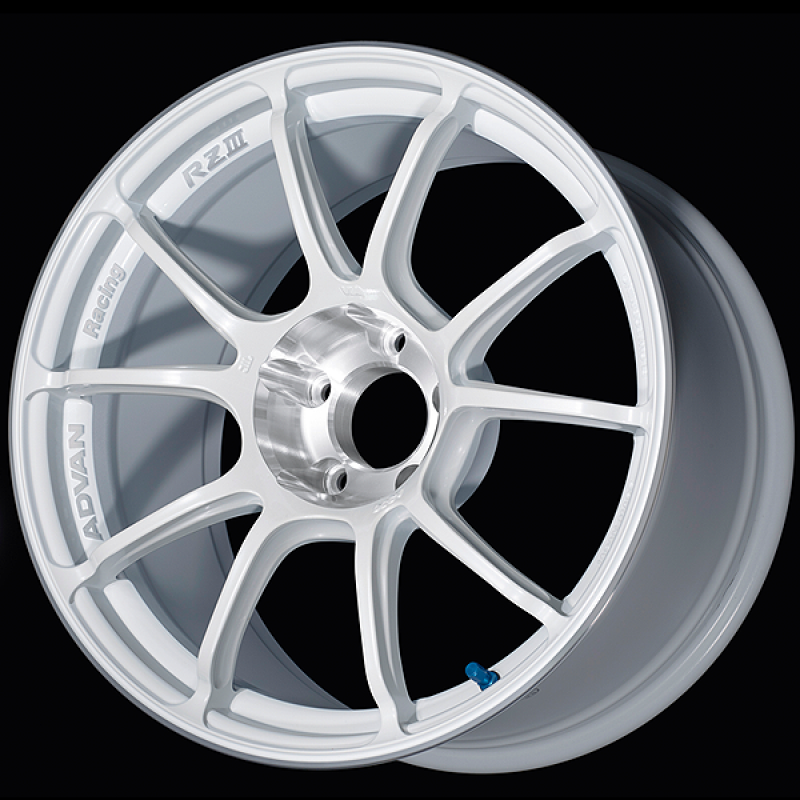 Advan RZIII 18x8.0 / +42 Offset / 5x112 BC / 66.5mm Bore / Racing White Metallic & Diamond Cut