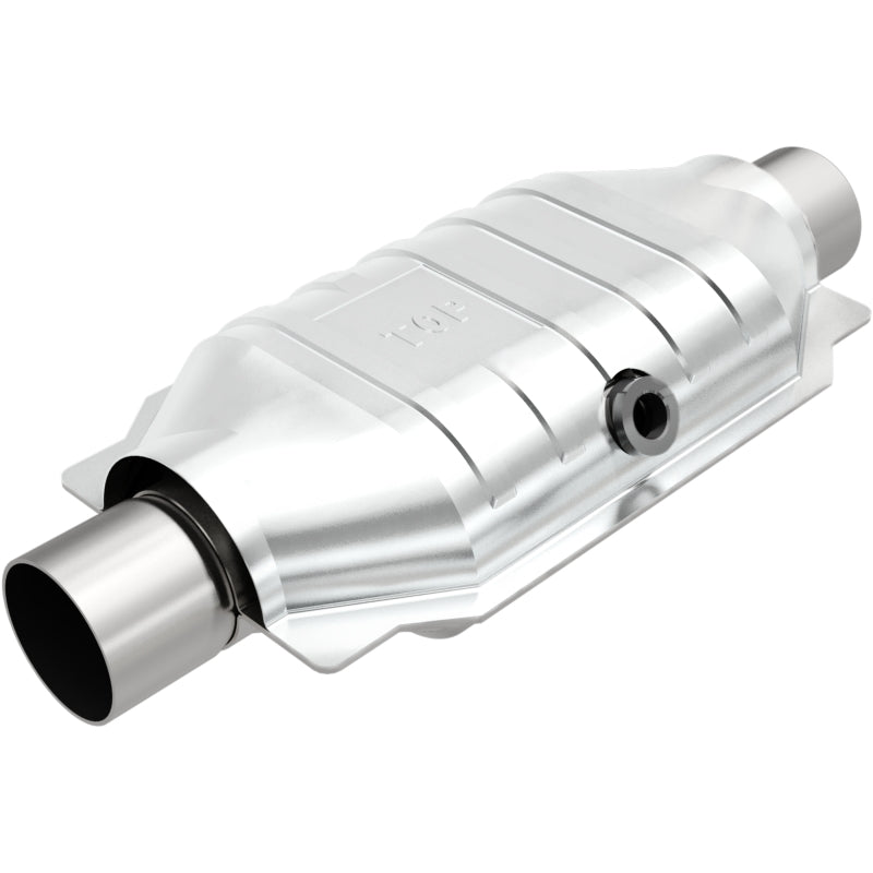 MagnaFlow Conv Universal 2.5 Midbed O2 CA OBDII Ul