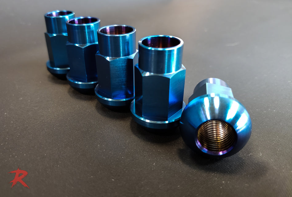 R14 Ball Seat Lug Nuts