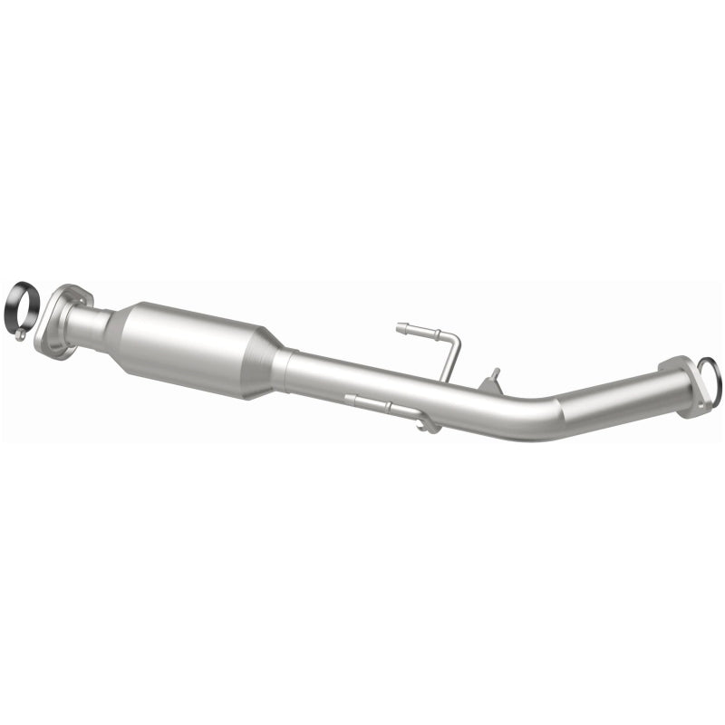 MagnaFlow Direct Fit Catalytic Converter 01-03 Toyota Sienna 3.0L