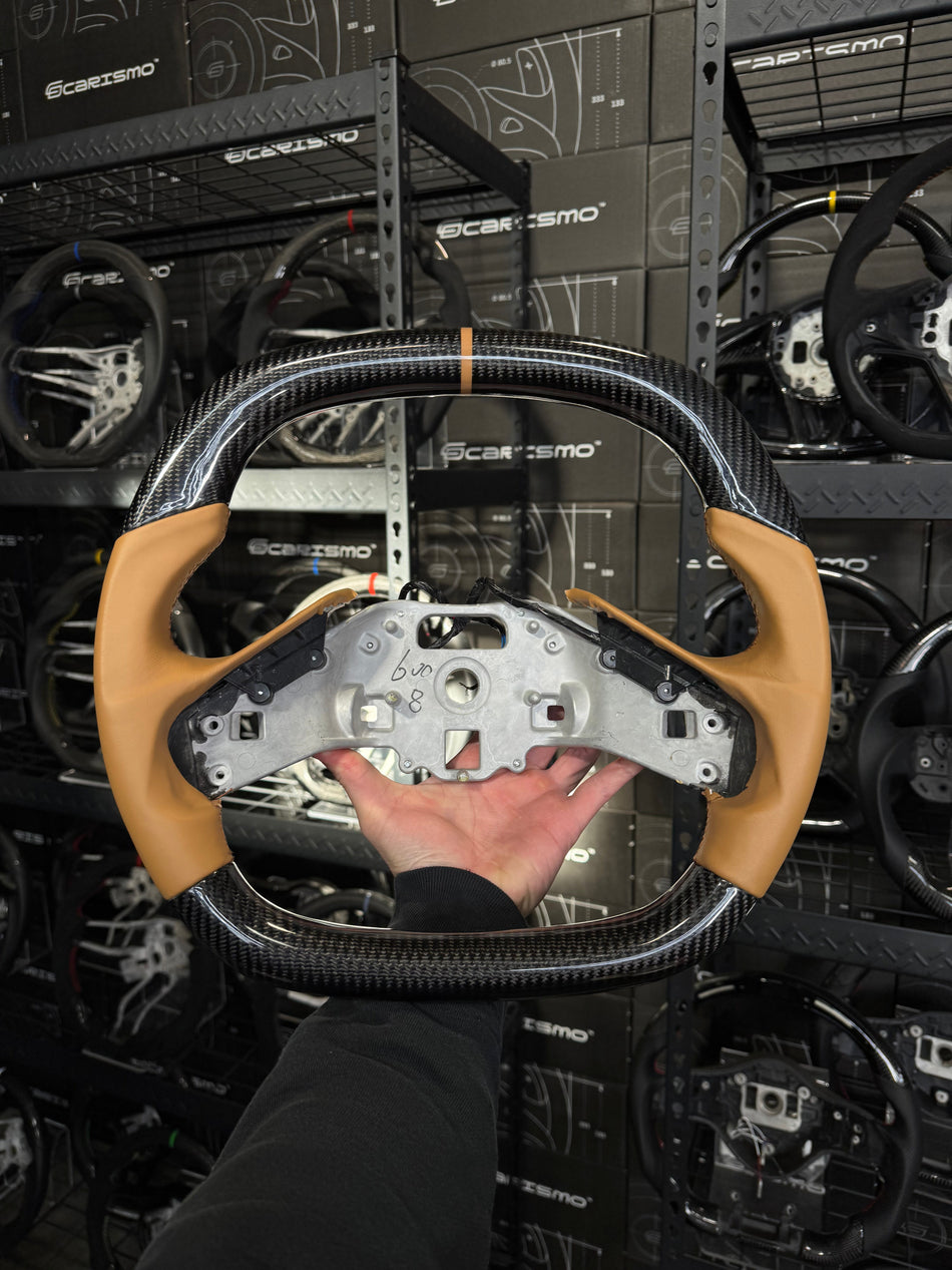 [Media/Test] Chevrolet Corvette (C8) - Signature - Gloss Carbon - Tan Smooth Leather (Heated)- Tan Stitching - Tan Stripe